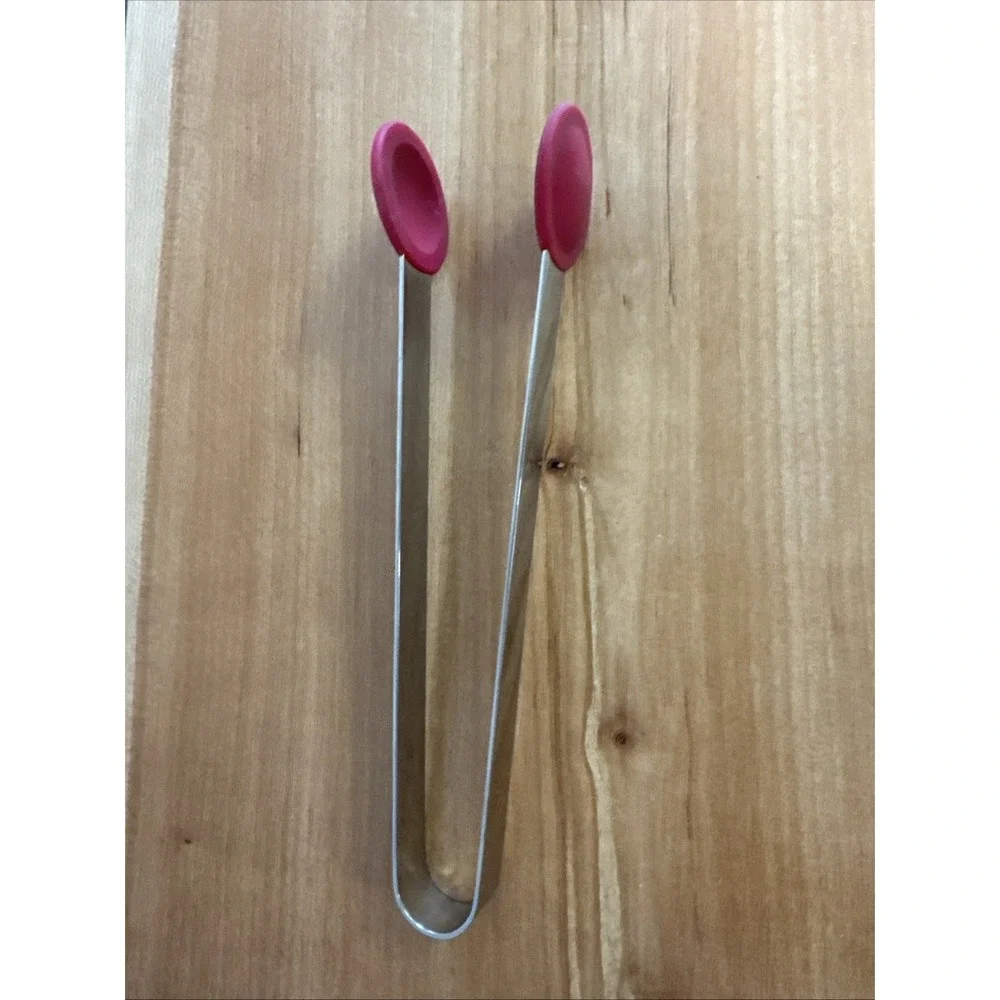 Oneida Metal Tongs With Round Ted Silicone Tips Kitchenware